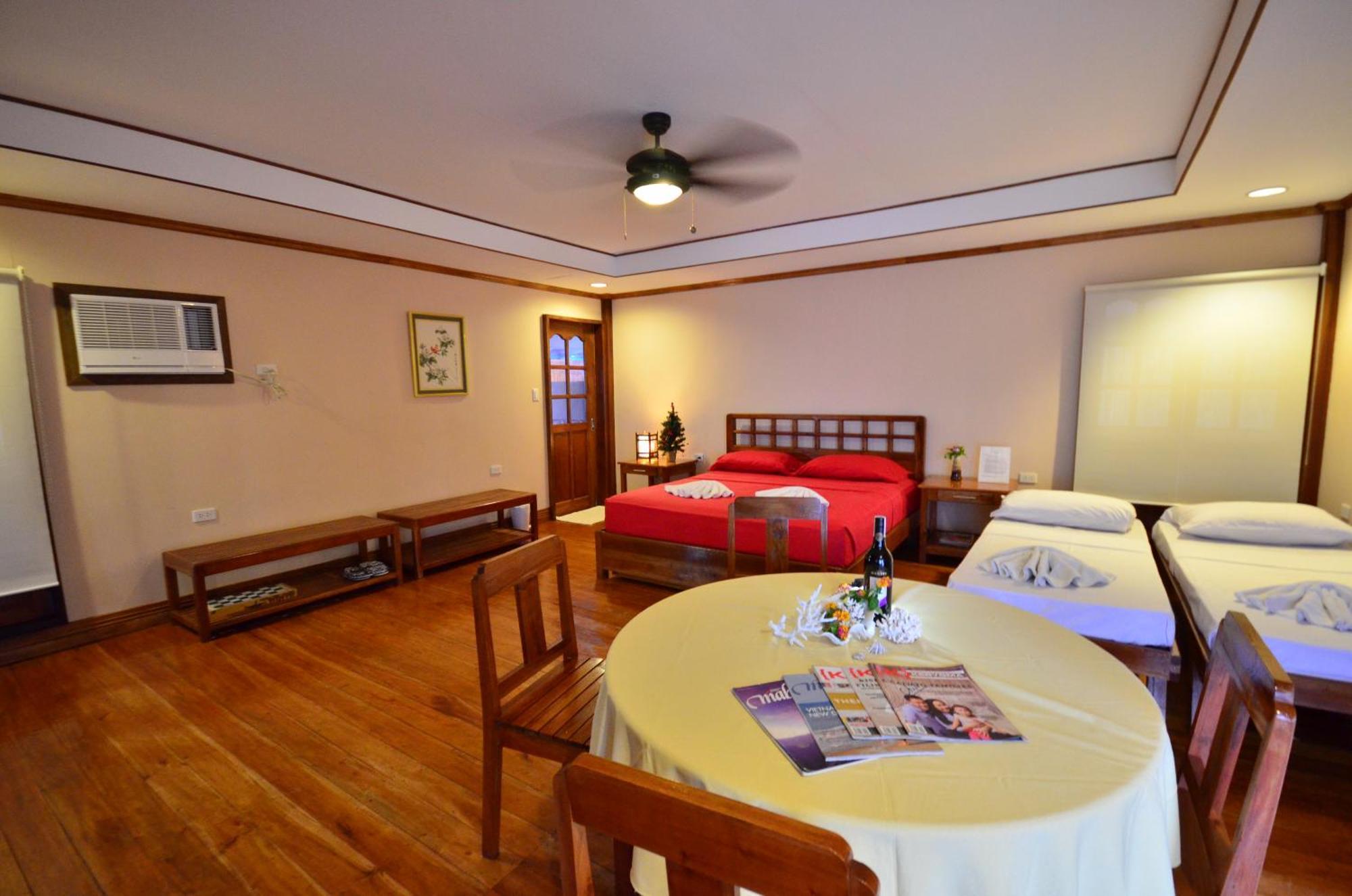 Arena Island Resort Room photo